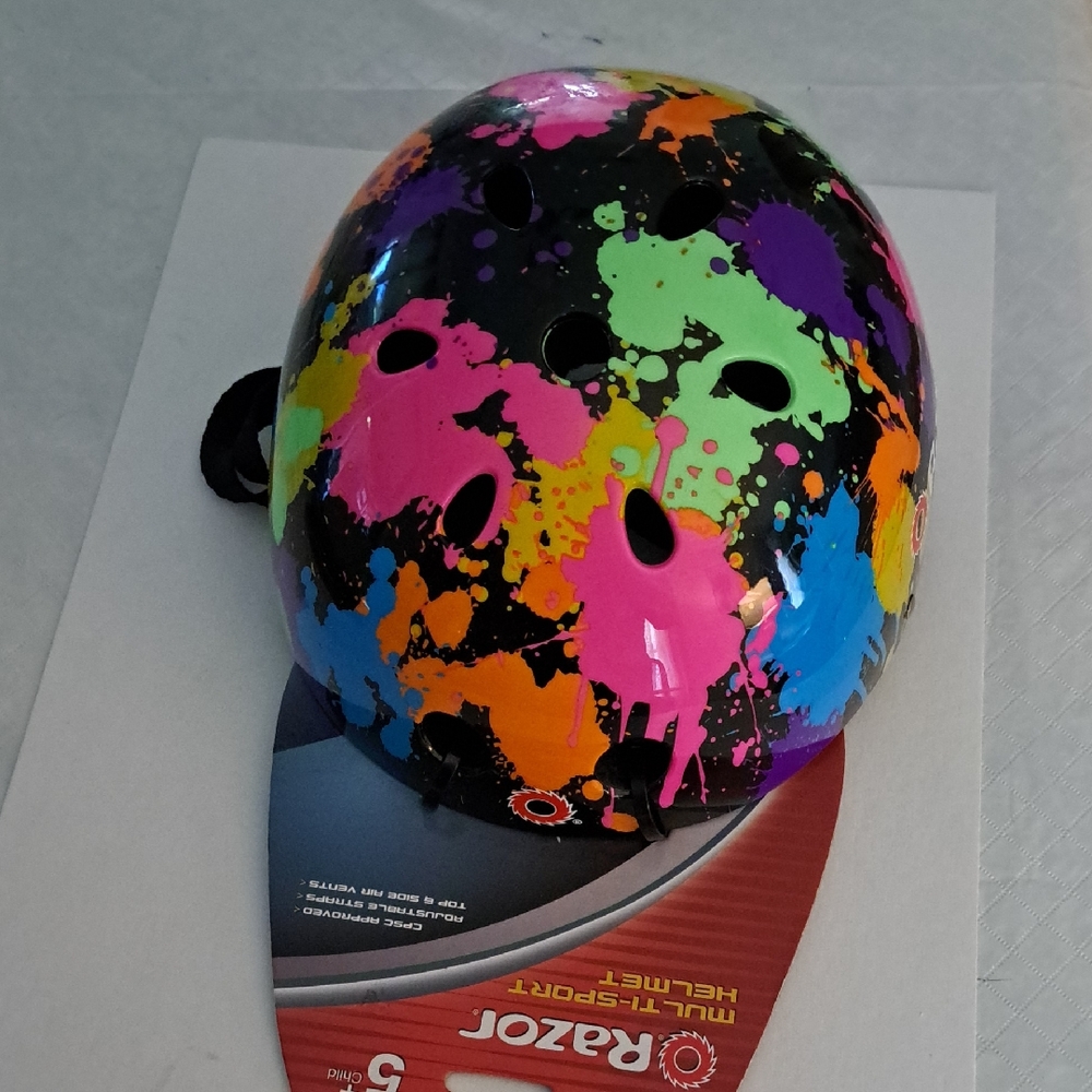 Razor Kids Helmet with Colorful Splashes